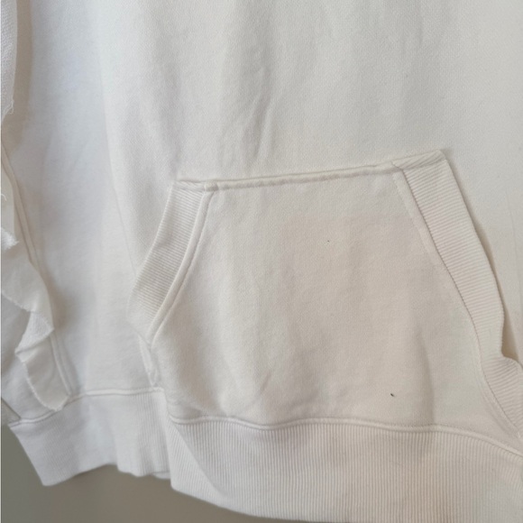 Studio Collection White Ruffle Sleeve Top – Size Large - Picture 2 of 5